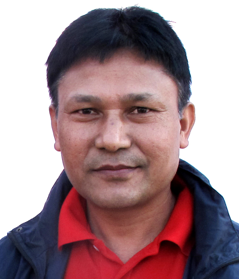 रत्न प्रजापति